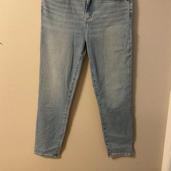 Abercrombie Simone High Rise Ankle Jeans - Picture 2 of 5